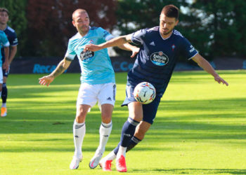 El Celta estrena la nueva camiseta durante un partidillo