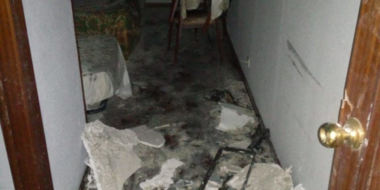 Evacuado un hotel en Ponteareas tras el incendio de una habitación