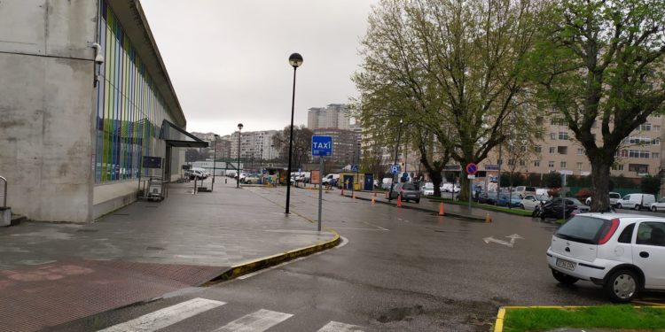 Cierran las taquillas de la estación de Guixar al dar positivo en Covid-19 un trabajador