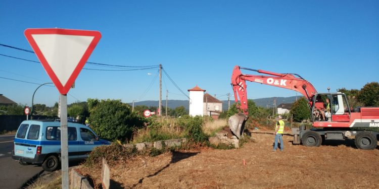 Comezan as obras para mellorar a seguridade da estrada entre Tomiño e Tui