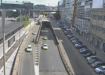 El Concello de Vigo espera reparar en cuestión de horas la filtración de agua que cerró el túnel de Beiramar