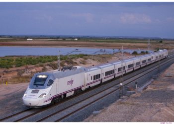 El viaje en tren a Barcelona, por carretera entre Vigo y Ponferrada