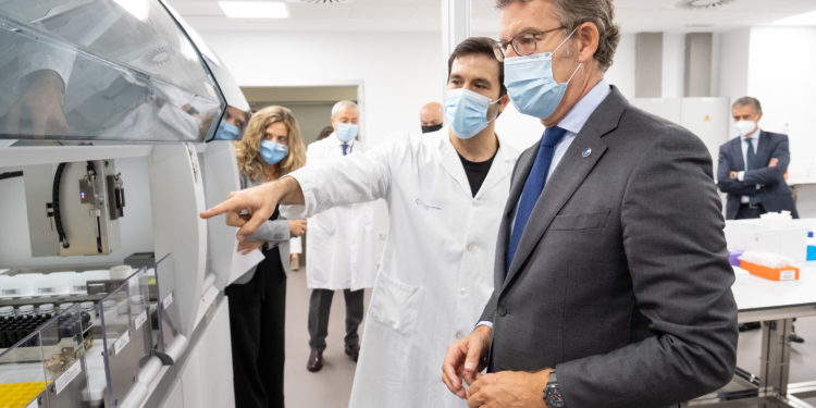 Vigo estrea o novo laboratorio de Microbioloxía para o sistema ‘pooling’ de cribado da Covid-19
