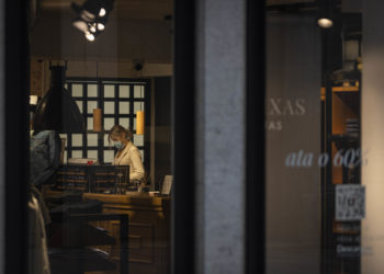 Vuelven a bajar los pacientes con Covid-19 en el área sanitaria de Vigo pese a registrarse 21 contagios nuevos