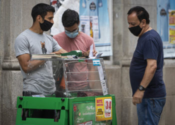 Tres nuevos hospitalizados por Covid-19 en el área de Vigo, que pese a todo reduce sus contagios