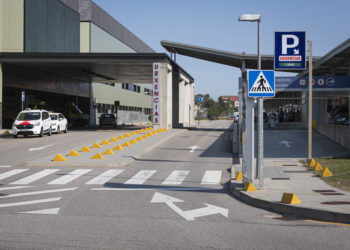 Herido de consideración el ocupante de una moto tras un accidente de tráfico en Redondela