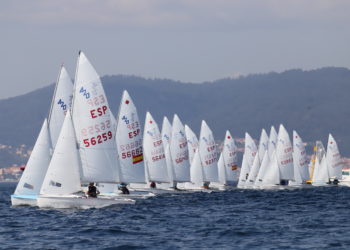 La Ría de Vigo reúne a 120 Láser, Vaurien y 420 de Galicia, Asturias, Castilla-León y Portugal