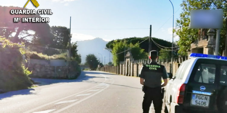 Detenidos dos jóvenes de Vigo tras dar una paliza a otro durante una pelea nocturna en Nigrán