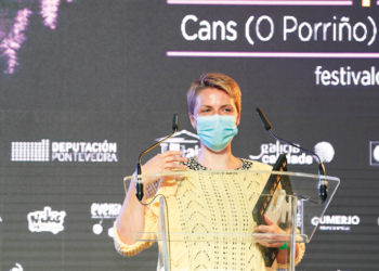«Xoves de comadres», da viguesa Noemí Chantada, gaña o Festival de Cans