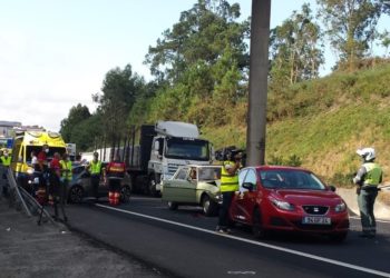 Una colisión múltiple en la AP9, con siete vehículos implicados, deja cuatro heridos en Vigo