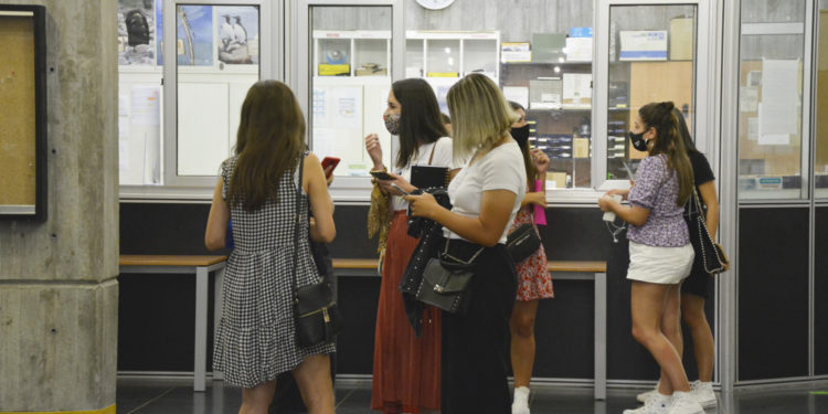 A Universidade de Vigo dá a benvida ao alumnado de novo ingreso cunhas xornadas maioritariamente presenciais