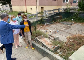 El PP de Vigo visita Coia con vecinos para denunciar el “abandono” del barrio