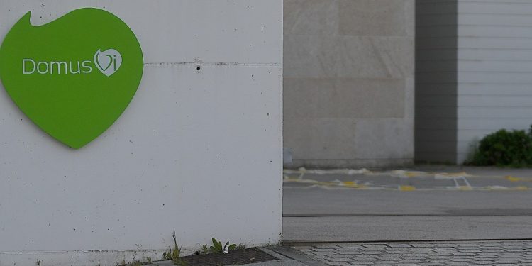 La Policía investiga un asalto en una residencia para mayores en Vigo