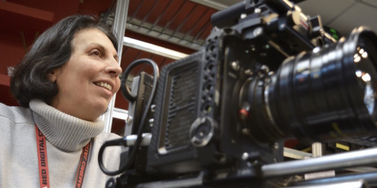 O Festival de Cans entrega o Premio Pedigree a Manane Rodríguez e lembra a Enma Pino