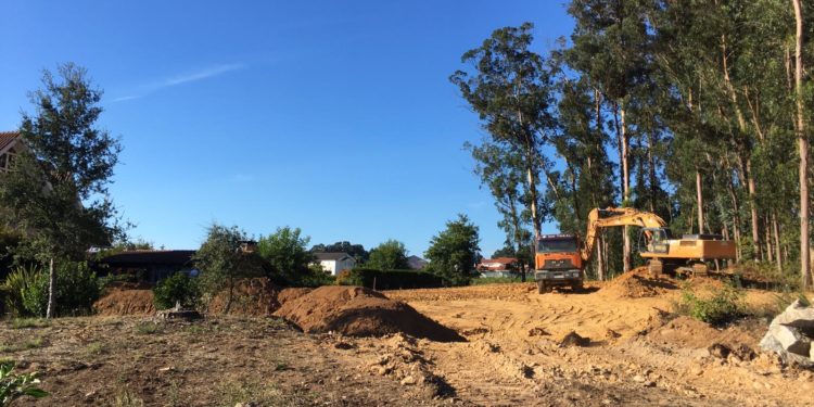 Denuncian que o uso de maquinaria pesada destruíu parte do Castelo de Santiago Aitona