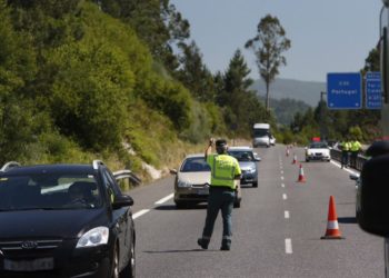 La Guardia Civil de O Porriño, protagonista en el programa ‘Control de Carreteras’ de la cadena DMax