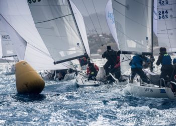 El «Noticia» arrasa en el Open de España de J70 en la Ría de Vigo