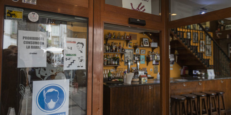 Sanidade avisa a Caballero de la posible implantación de restricciones adicionales en Vigo