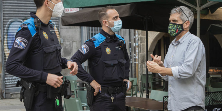 Galicia no impedirá entrar y salir de su territorio y mantiene el toque de queda de 23.00 a 06.00 horas