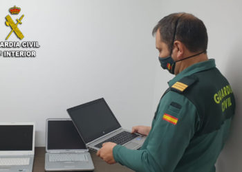 Encuentran en un local de segunda mano de Vigo dos portátiles robados en una empresa de O Porriño