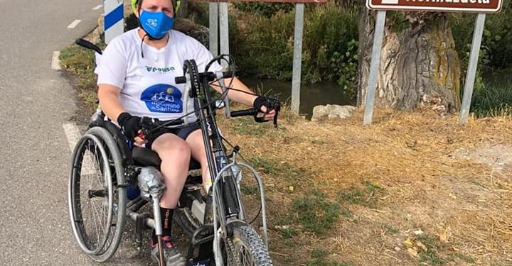 Povisa destinará los ingresos de su canal de Youtube a DisCamino