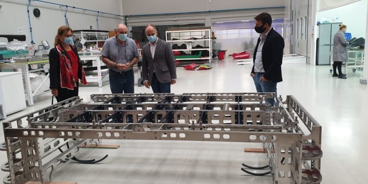 Fibra de carbono «made in Nigrán» para relojes de lujo, satélites o Ferrari, Alfa Romeo y Lamborgini