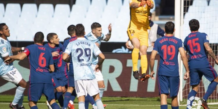 El trolebús de Simeone se traga al utilitario averiado de Óscar García