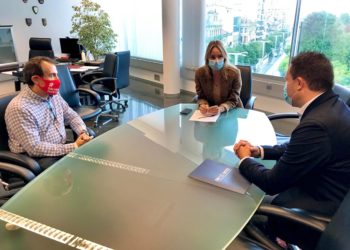 A Xunta compromete axudas ao alugueiro e concertos para reactivar o sector do ocio nocturno vigués