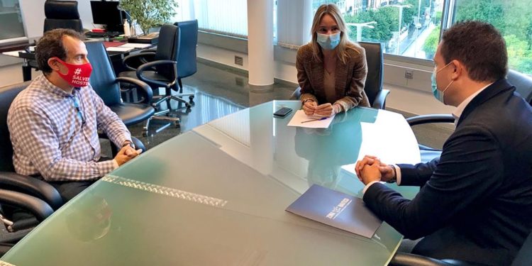 A Xunta compromete axudas ao alugueiro e concertos para reactivar o sector do ocio nocturno vigués