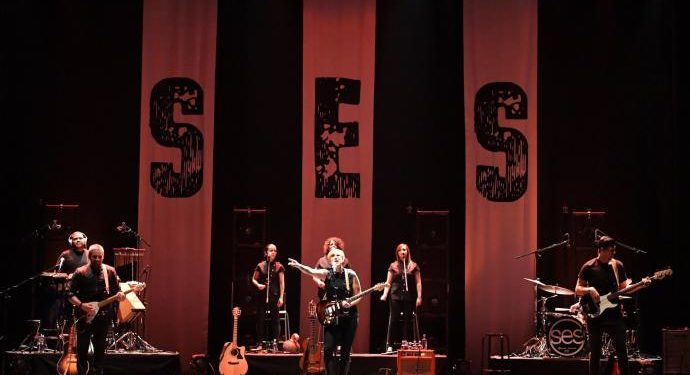 Sés apraza o seu concerto deste sábado no Rosal tras dar positivo en Covid-19