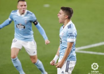 Carreira salva un punto, pero el Celta sigue a la deriva