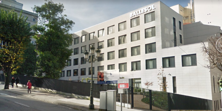 Una residencia de Vigo se suma a los centros de mayores afectados por la Covid-19