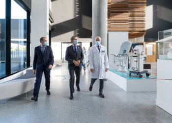 Galicia se une a las comunidades críticas y considera que las restricciones de Sanidad carecen de avales técnicos