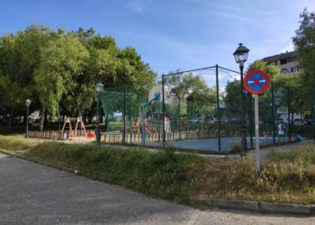 Vigo cierra una parte de sus parques infantiles a causa de la desinfección