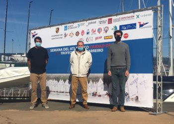 Los mejores regatistas gallegos de 420, Vaurien y Snipe se citan en la ría de Vigo