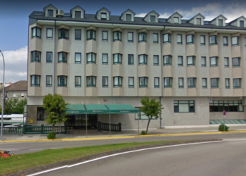 La Xunta interviene la Residencia Geriátrica Salvaterra tras superarse los 100 positivos