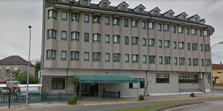 La Covid-19 irrumpe en la residencia de Salvaterra de Miño con un brote con 28 casos activos