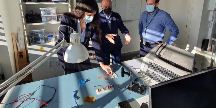 La empresa UARX Space lanzará al espacio en 2021 su primer módulo de comunicaciones para satélites