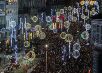 Caballero opta por “retrasar todo lo que se pueda” el encendido de la Navidad