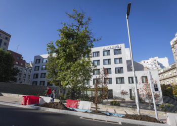 Un total de 27 usuarios superan la Covid-19 en la residencia Ballesol, que se queda con 24 contagiados