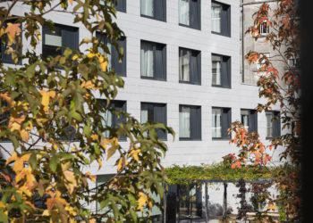 Fallecen cuatro personas en el Cunqueiro y en una residencia de Vigo