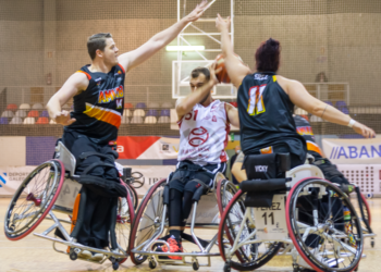 El Amfiv cae en Bouzas ante uno de los favoritos