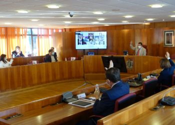 Vigo aprueba invertir sus ahorros de 33 millones en 50 acciones para dinamizar la economía