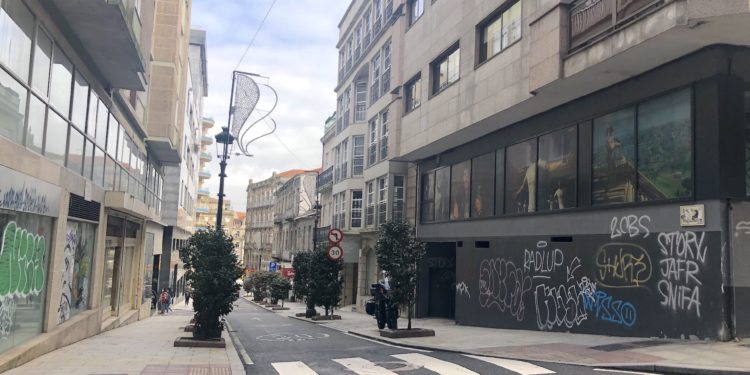 Rúas Magallanes, una calle entre dos cines