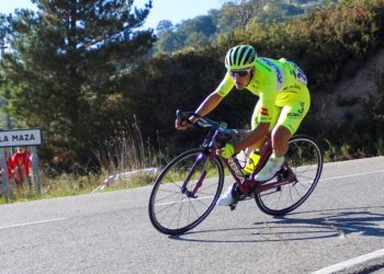 Jon Tena continuará con su adaptación a la carretera en el Vigo-Rías Baixas