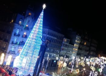 Vigo enciende sus luces de Navidad el 3 de diciembre y corta el tráfico en diez calles