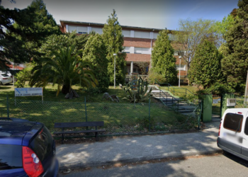 Un ANPA de Vigo acaba pagando la PCR de una docente para que se pueda incorporar al colegio