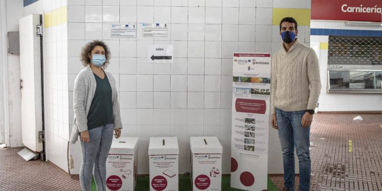 Gondomar estrea un ‘miniecopunto’ itinerante que percorrerá as parroquias e centros educativos da vila