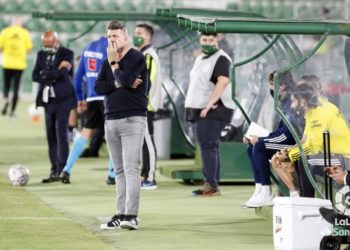 El Celta recupera juego y actitud, no puntería, para rascar un punto en Elche