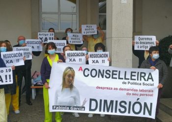 Continúan as mobilizacións do persoal das residencias ante a “nefasta xestión” da Consellaría de Política Social